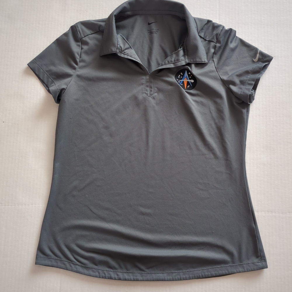 Nike Artemis Women's Performance Shirt Large